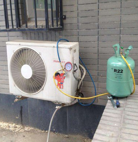 爱辉空调加氟